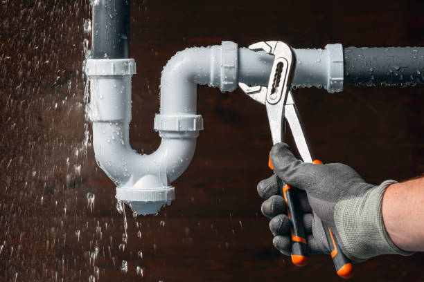 Professional Gas Line Repair technician working in Fairfax Station, VA